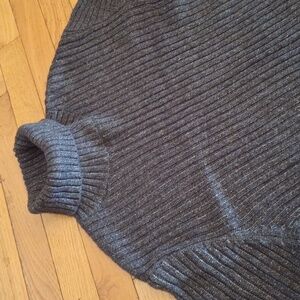 Men's Charcoal Ribbed Sweater